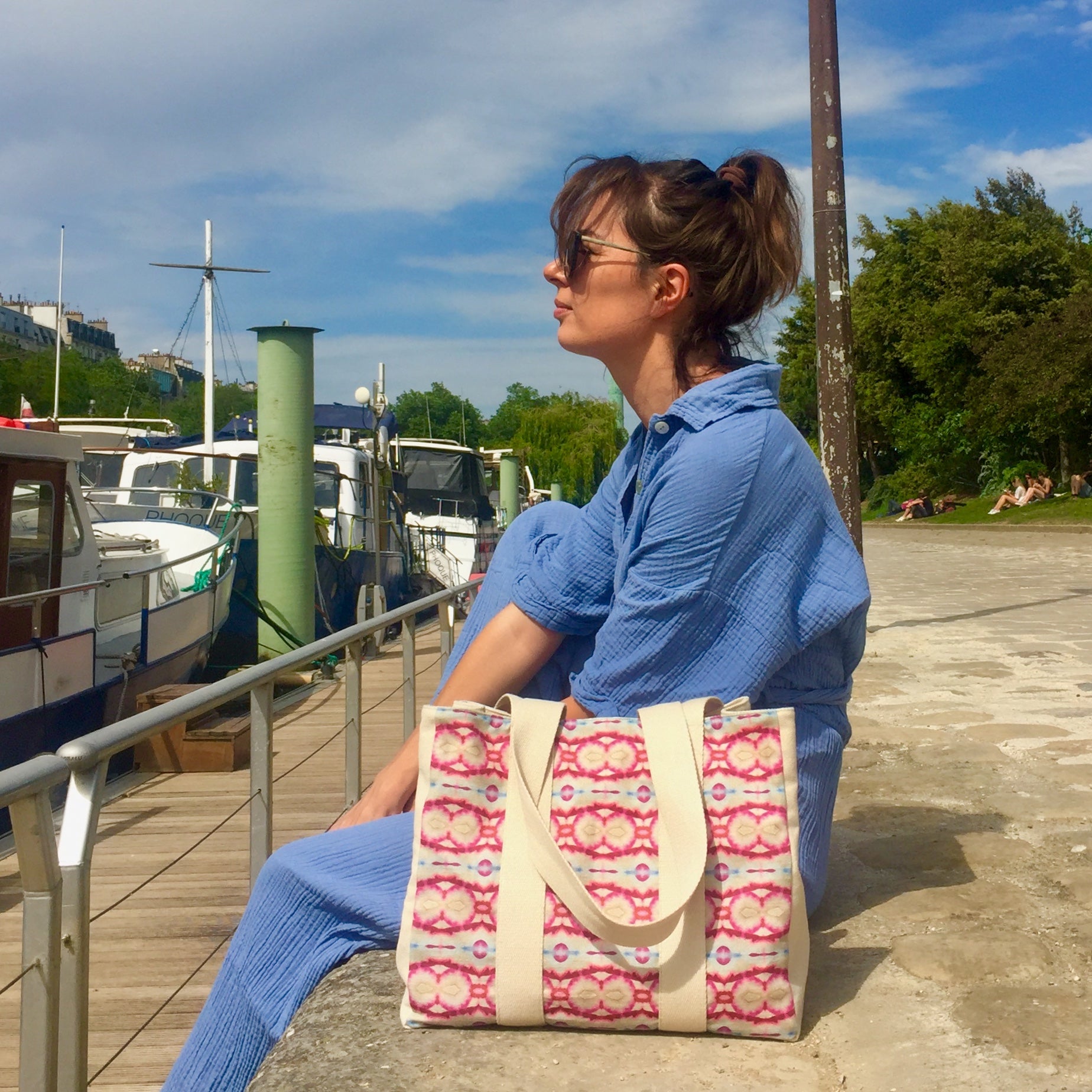 [html] <img src= »cabas-am-face-modele-echelle-peniche-01_jpg » /> [/html]